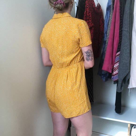 Summery Yellow Romper - Picture 2 of 5
